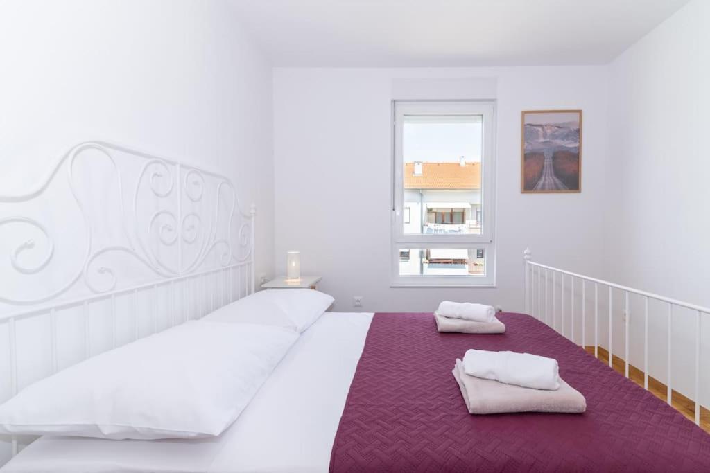 Cozy Apartment "Iskra" - 3 Bedrooms Zadar Ngoại thất bức ảnh